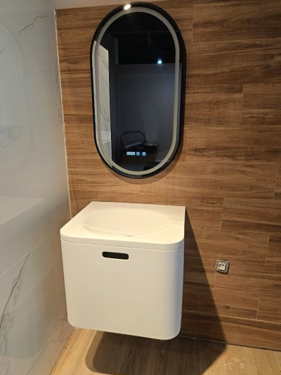 Meuble de salle de bain en corian 