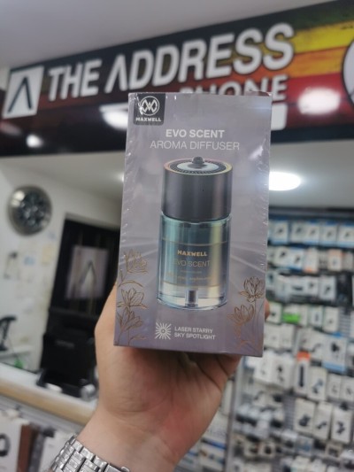 Maxwell Diffuseur de parfum pour voiture avec galaxy light