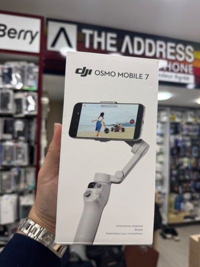 Stabilisateur DJI OSMO MOBILE 7