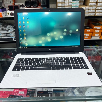 HP BLANC AMD A8 8 1000