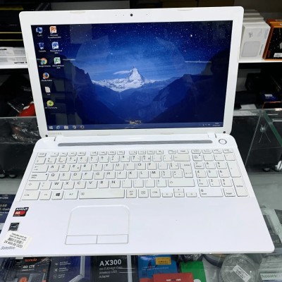 TOSHIBA AMD A6