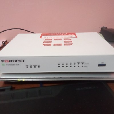 Firewall Fortinet 50E Sécurité réseau complète + Load Balancer
