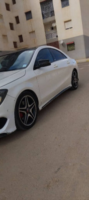 voitures-mercedes-cla-2013-gdyel-oran-algerie