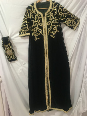 ملابس-تقليدية-lots-robes-traditionnelles-درارية-الجزائر