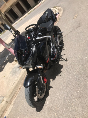 motos-scooters-kawazaki-z800-2015-bouira-algerie