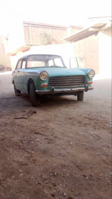 berline-peugeot-404-1968-msila-algerie