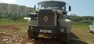 camion-renault-glr-citerne-1985-douaouda-tipaza-algerie