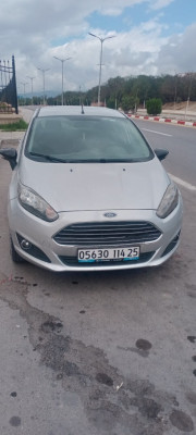 voitures-ford-fiesta-2014-trend-look-el-khroub-constantine-algerie