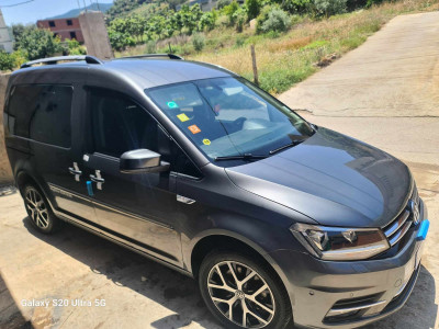 break-familiale-volkswagen-caddy-2019-highline-bejaia-algerie