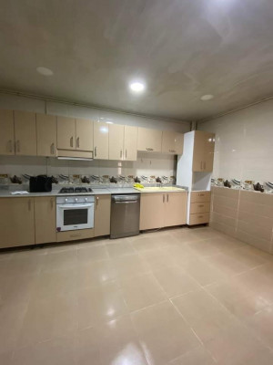 appartement-location-f4-alger-reghaia-algerie