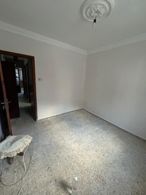 Sell Apartment F4 Annaba Annaba