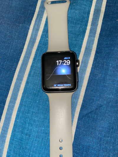 Apple shops watch ouedkniss