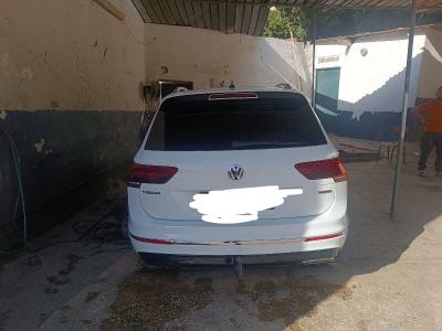 tout-terrain-suv-volkswagen-tiguan-2018-r-line-ain-abid-constantine-algerie