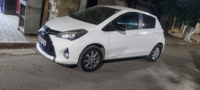 voitures-toyota-yaris-2015-el-marsa-alger-algerie