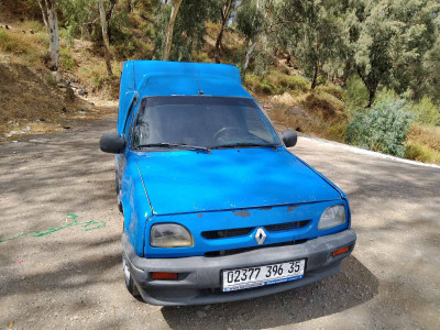 voitures-renault-express-1996-algerie