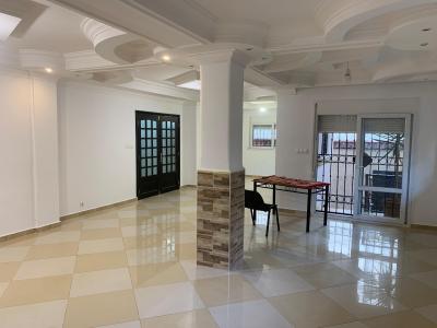 كراء فيلا الجزائر سعيد حمدين