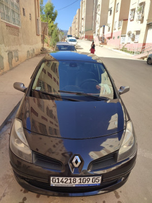 voitures-renault-clio-3-2009-dynamique-batna-algerie