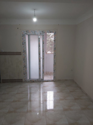 appartement-location-f3-alger-cheraga-algerie