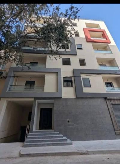 Sell Apartment F4 Alger Bordj el bahri