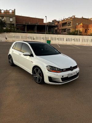 voitures-volkswagen-golf-7-2013-gti-msila-algerie