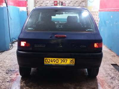 سيارة-صغيرة-renault-clio-1-1997-خميس-الخشنة-بومرداس-الجزائر