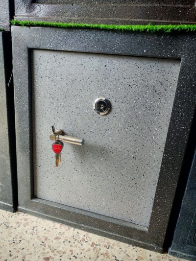 Coffre fort 60cm avec sérrure