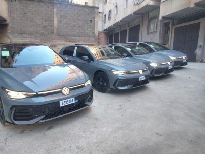 Volkswagen Golf 8.5 2025 Rline blak