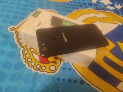 smartphones-oppo-f5-khemis-miliana-ain-defla-algerie