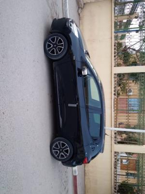 citadine-renault-clio-4-2015-limited-souahlia-tlemcen-algerie