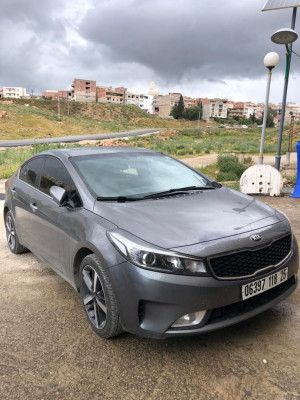 berline-kia-cerato-2018-el-khroub-constantine-algerie