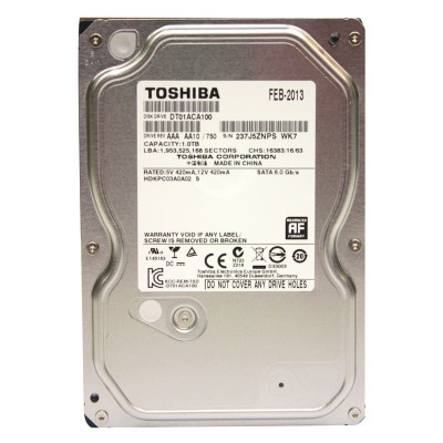 DISQUE DUR HDD INTERNE 3.5" TOSHIBA DT01ACA100 1TO