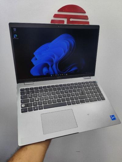 DELL LATITUDE 5520