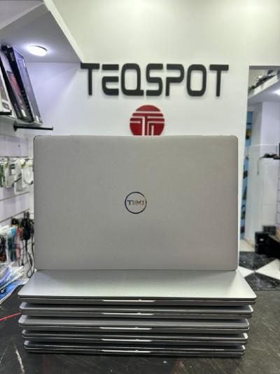 DELL LATITUDE 5420 I5 11EM 16GB GB nvme 256gb intel iris xe 