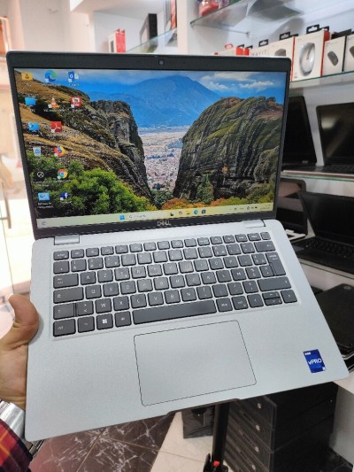 DELL LATITUDE 5440 i5 13em 16GB NVME 256