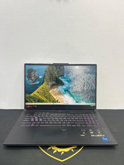 Asus tuf gaming f17 cpu i7 12700h/32gb/1tb/RTX 4050