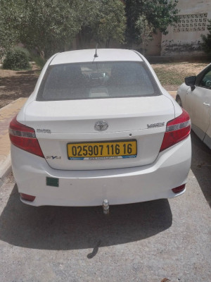 sedan-toyota-yaris-2016-tebessa-algeria