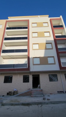 Sell Apartment F4 Alger Bordj el bahri