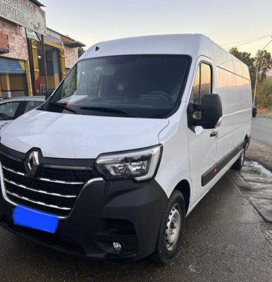 fourgon-renault-master-2023-tizi-ouzou-algerie