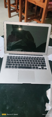 laptop-pc-portable-macbook-air-bouira-algerie