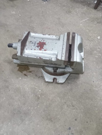 Étau pour machine fraiseuse 