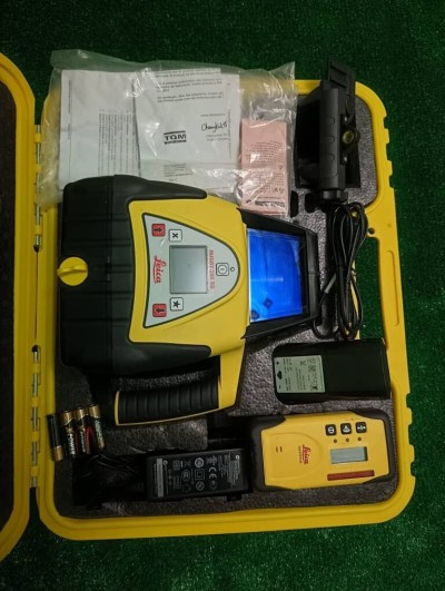 niveau laser Leica Rugby 320SG avec Rod Eye plus