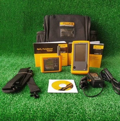 Kit FLUKE 2 simulateurs BIOMEDICAL Spot Light SpO2 + ProSim 4