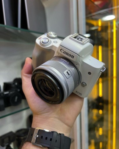 Vendu Canon M50 Mark II 1k Clics