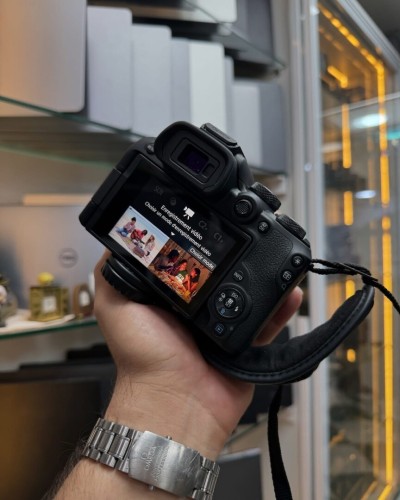Canon R10 + Canon RF 18-45mm Disponible Chez Morsi store Dz
