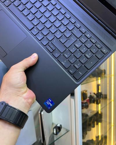 Precision 7560 i7-11eme 32/512 T1200