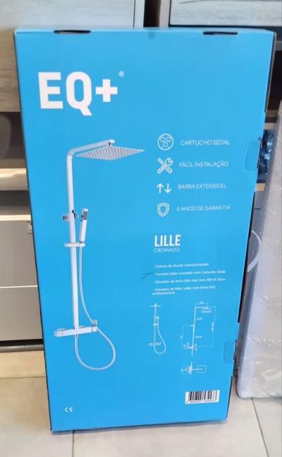 COLONNE DE DOUCHE AVEC MITIGEUR 