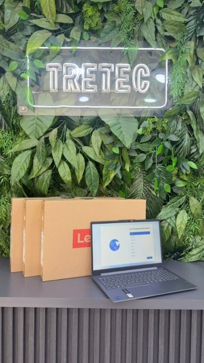 LENOVO LEGION 5 I7-13650HX 24GB 1TB SSD RTX 5050 8GB 15 2K OLED NEUF