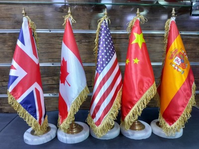 Drapeaux National + Support pour les bureaux profesionnel