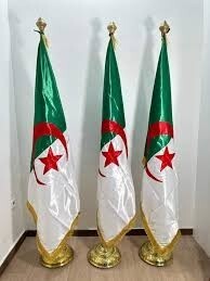 DRAPEAU ALGER + SOCLE GM ( 1.5M X 1 M )