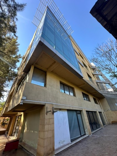 Rent Building Alger Hydra